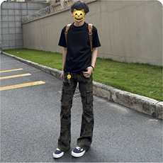 军绿色