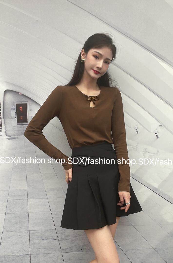 【现货】特色扣子款上衣，其它，色调轩