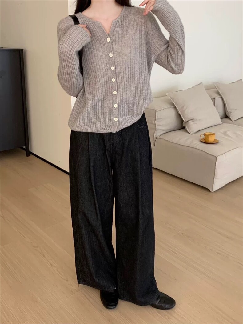 优雅气质款羊毛开衫 温暖舒适显瘦百搭图片