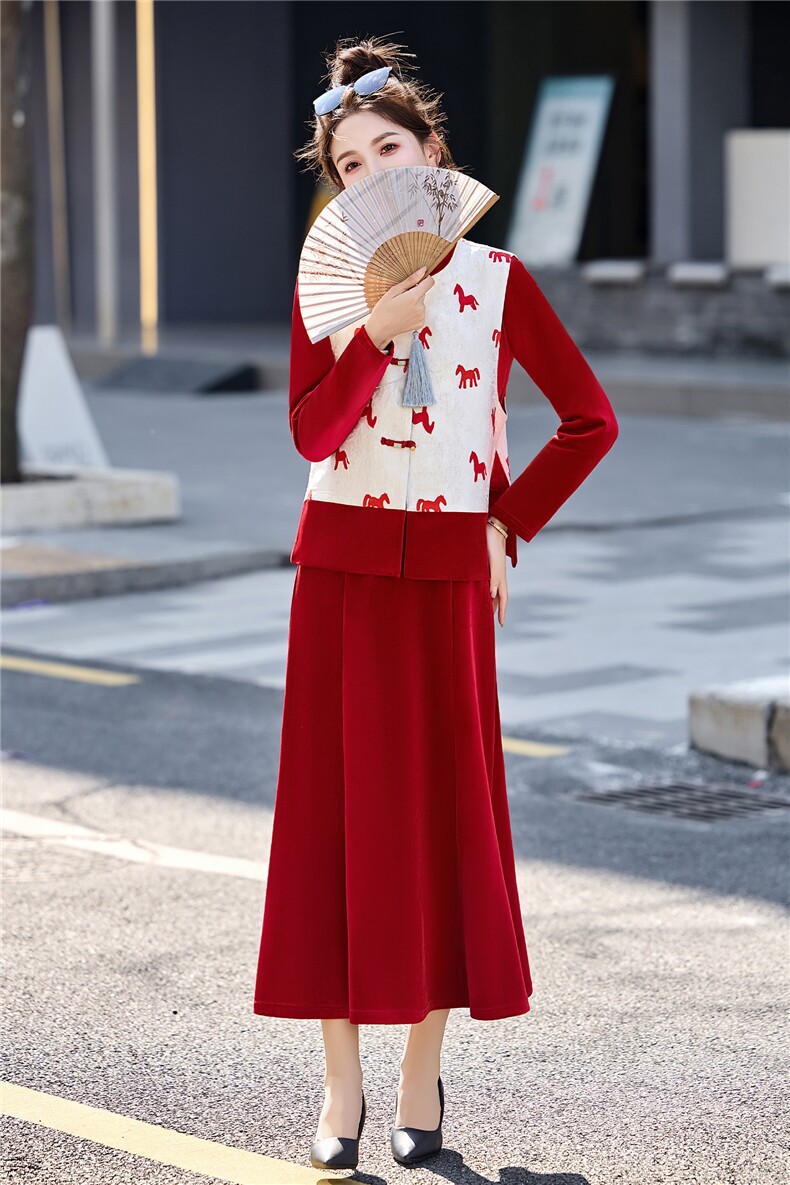 现货新中式套装女2026年春季新款女装时尚气质丝绒套裙马甲三件套,女装套装/套裙,关键词
