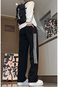 秋季美式高街运动拼接三条杠休闲卫裤货号K2434P55控价78图片