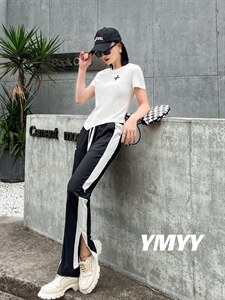 现货夏季新款运动套装图片