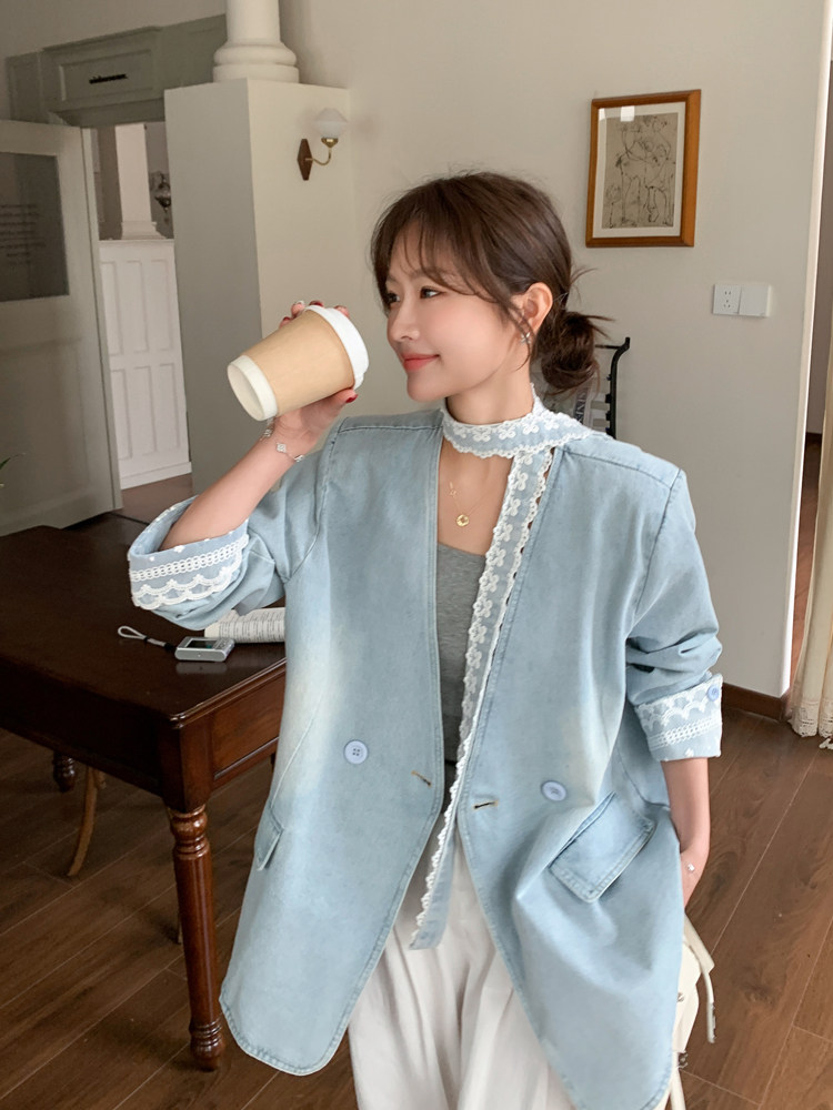 蓝色蕾丝拼接飘带牛仔外套女春秋2025新款独特漂亮休闲V领小西装,女装短外套,浙宝128A