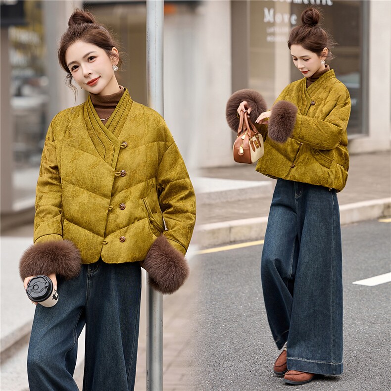 新中式羽绒服女2025冬新款短款巨好看的洋气漂亮狐狸毛厚外套,女装羽绒服,关键词