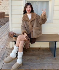 美拉德两面穿短款皮毛一体上衣女冬复古麂皮绒羊羔毛外套，女装羊羔毛/颗粒绒，浙宝220A