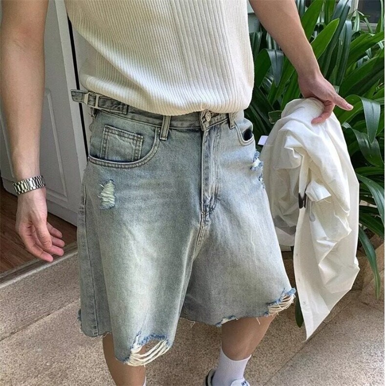 美式潮牌夏季水洗做旧破洞牛仔短裤男复古嘻哈直筒宽松五分裤子图片