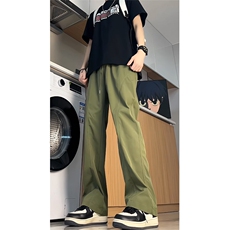 军绿色