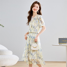 现货2024夏装时尚简约减龄提花两件套装套裙，女装套装/套裙，姿衣坊