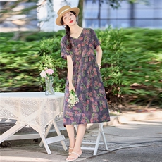 休闲宽松紫色碎花棉麻连衣裙女2026夏季洋气妈妈遮肚显瘦直筒裙子，女装连衣裙，倪叶myz