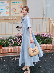 浅蓝色淡人设计感独特气质长裙女夏季2025轻熟风蝴蝶结甜美连衣裙图片