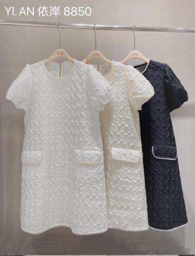 夏季新款珍珠连衣裙，女装连衣裙，依岸