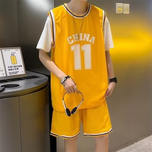 篮球服短袖套装男夏季港风假两件t恤宽松短裤情侣运动休闲两件套图片