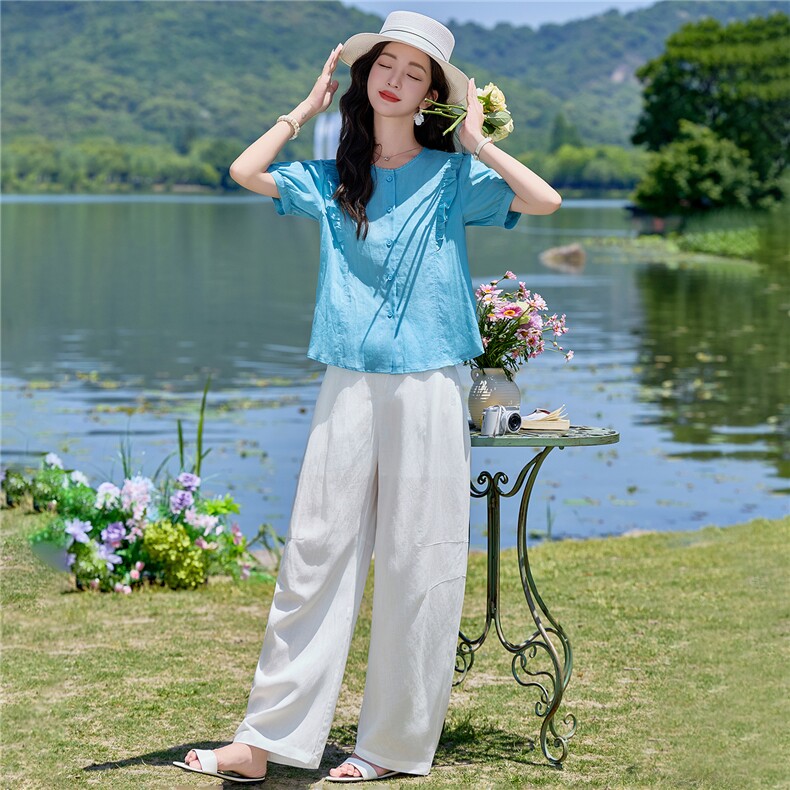 蓝色气质亚麻套装女休闲慵懒风小众设计感两件套木耳边衬衫透气裤,女装套装/套裙,梦懿尔