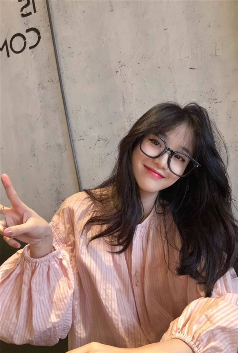 春夏2025新款超宽松褶皱领口粉色条纹灯笼袖衬衫,女装衬衫,湘姗
