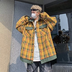黄色