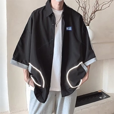黑色