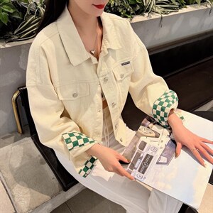 春季牛仔小外套图片