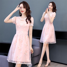 大方时尚潮流高腰连衣裙气质2021年夏季时尚潮流，女装连衣裙，阿菲诺依