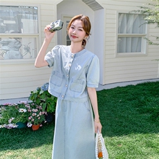 浅蓝色高级感减龄套装裙女2025淡人蕾丝花边上衣高腰半身裙两件套，女装套装/套裙，2C239