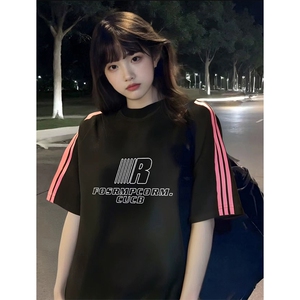 抖音得物品质二开240克宽松纯棉美式潮牌印花三条杠中性风短袖T恤图片