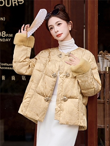 新中式羽绒服女冬季2025新款高级感气质减龄百搭毛绒拼接外套图片