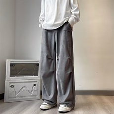 灰色