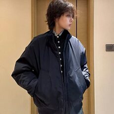 藏青色