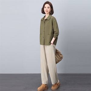 休闲短款外套女春秋2025新款小个子洋气百搭大码宽松中年妈妈上衣图片