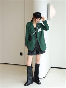 秋季新款格子西服图片