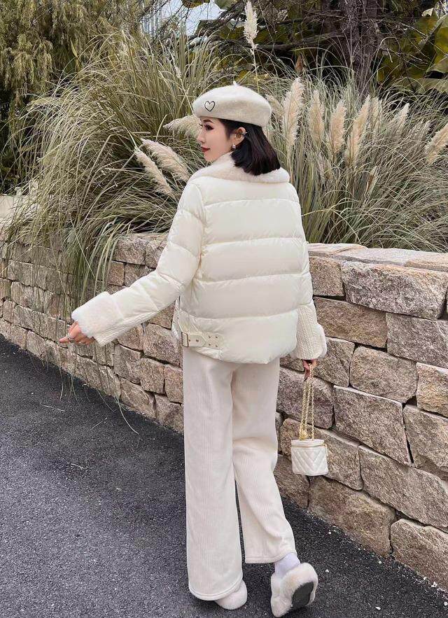 [现货]羽绒拼接貂毛款，两色，两码，其它，依柏璐(1F)