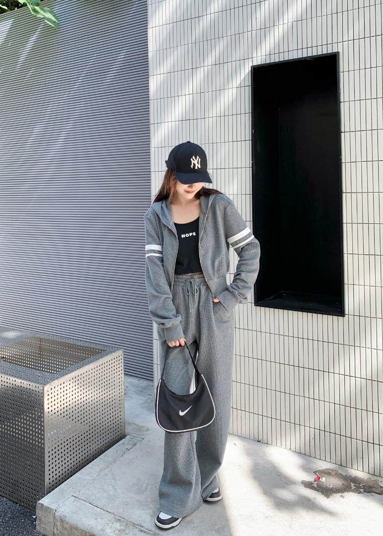 秋季新品时尚套装，女装套装/套裙，亿炫