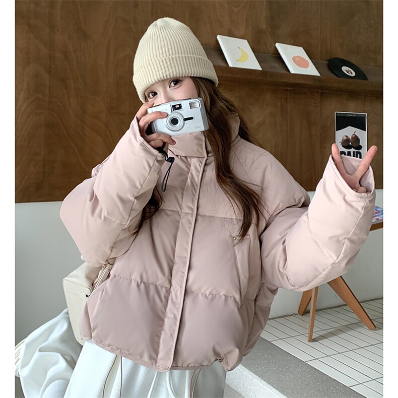 竞品羽绒服,女装羽绒服,C位