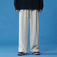 米白色