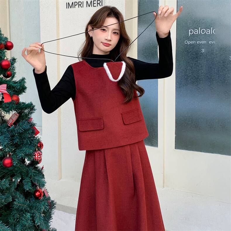 2026年春季法式时尚潮流舒适洋气带高级感磨毛呢马甲三件套裙,女装套装/套裙,心心服饰