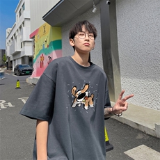 深灰色