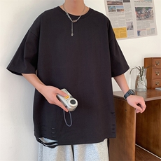 黑色