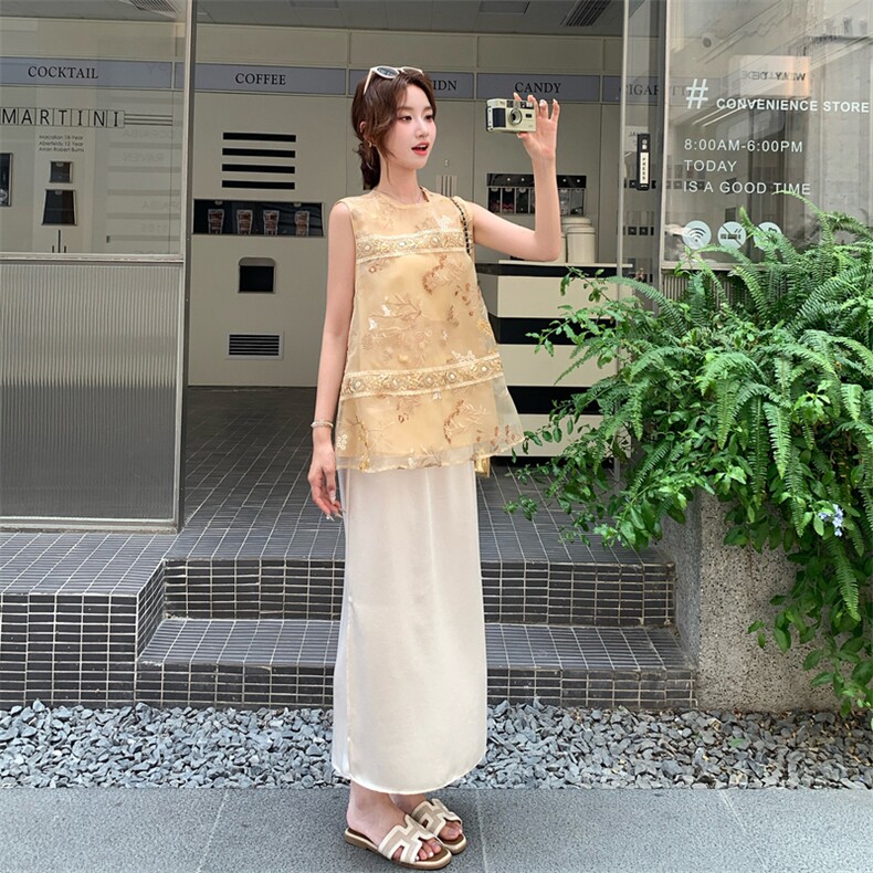 气质高级感新中式复古碎花背心套装女夏季2025新款半身裙两件套,女装套装/套裙,浙宝208A