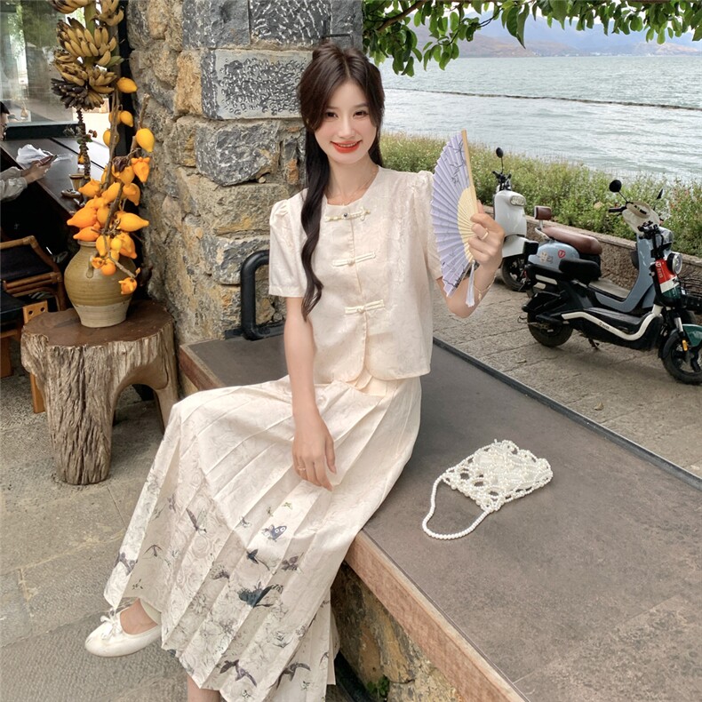 夏季新品！新中式蝴蝶印花纹理盘扣马面裙套装B208-9060-P155K218,女装套装/套裙,浙宝208