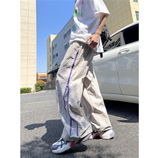 灰色