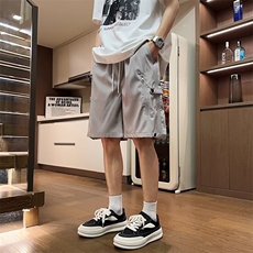 灰色