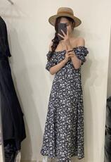 花色连衣裙，女装连衣裙，唇蔻