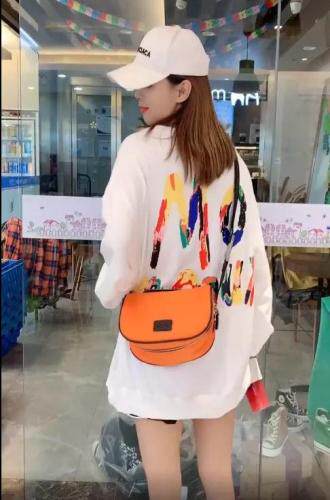 【现货】新款青蛙印花卫衣，女装卫衣/绒衫，衣尚怡