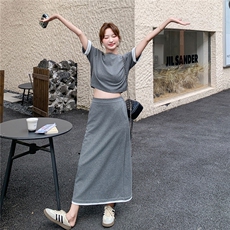 休闲运动灰色T恤半身裙套装女夏2025新款两件套又酷又飒大方得体，女装套装/套裙，2C081