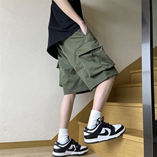 绿色