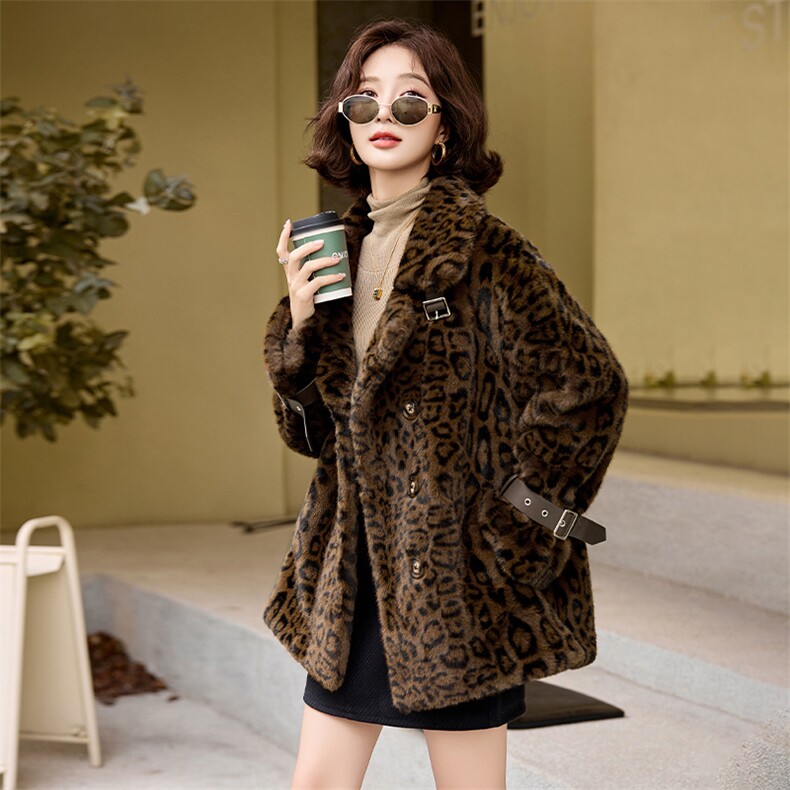 欧货豹纹皮毛一体大衣女2024秋冬新款仿水貂绒毛毛外套高级感上衣，女装皮草，美拉德工厂直营店