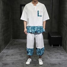 白色
