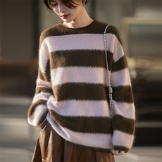 2025年秋季时尚百搭他简约休闲宽条撞色条纹套衫，女装羊毛衫，昭美羊绒