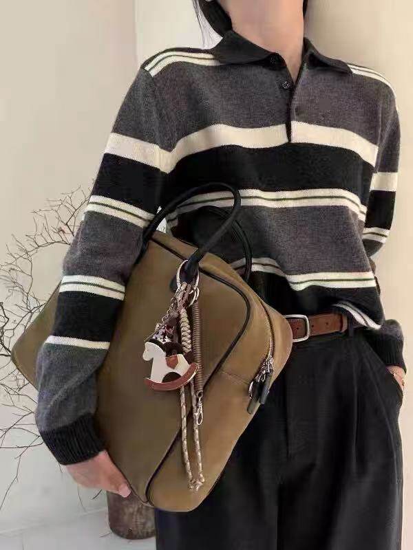 2025年秋季常规通勤单件长袖拼色3扣Polo领，女装羊毛衫，百纯羊绒