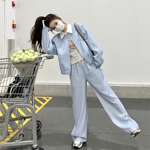 【新款】时髦减龄条纹拼色两件套翻领套装088-9907 p165控228图片