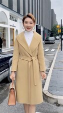 百分百全毛，良好的品质，衬托出大衣的优雅知性，版型超，其它，喜信人